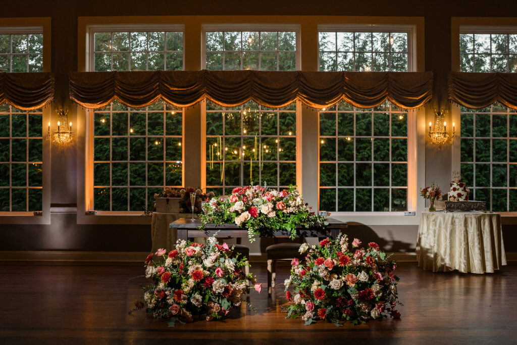 sweetheart table florals at pen ryn mansion