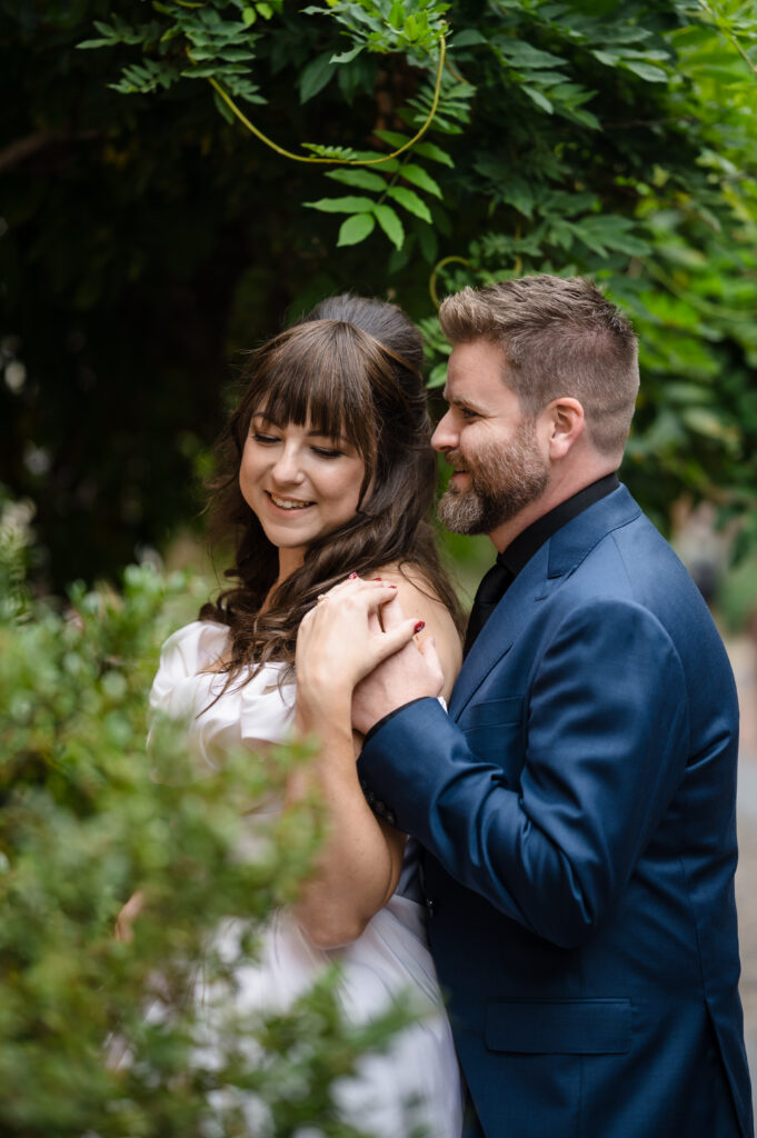 romantic old city philadelphia wedding portraits