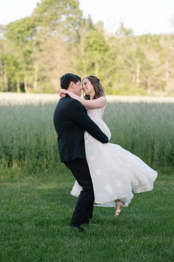 romantic candid portrait at woolverton inn, new hope wedding photographer